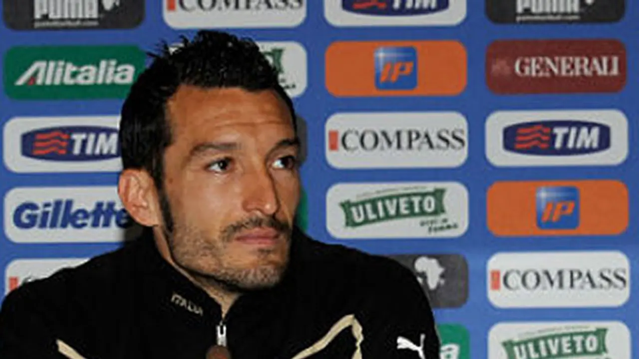 Manchester United star Zlatan Ibrahimovic to play in India? Manchester United star Zlatan Ibrahimovic to play in India?