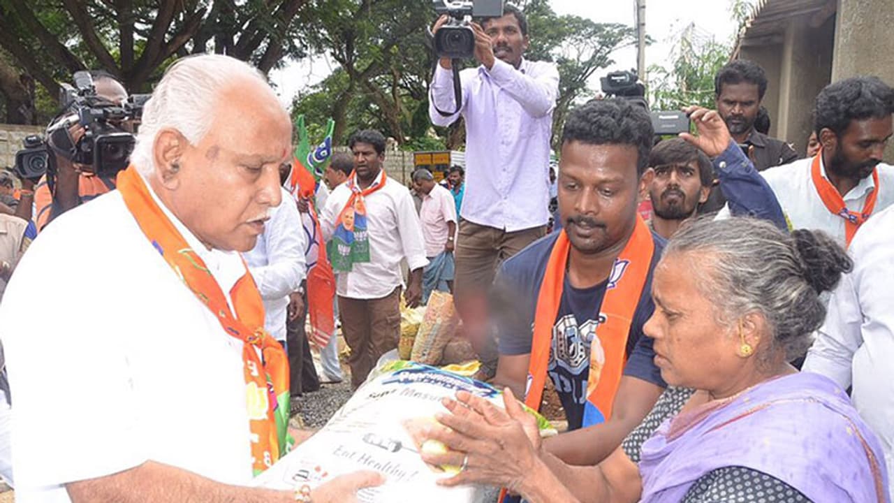 Rain plays spoil sport for BJP's Seva Dina Rain plays spoil sport for BJP's Seva Dina