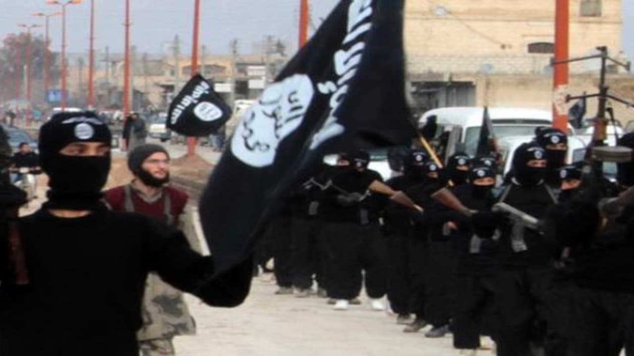 ஐ.எஸ் அமைப்பிற்கு ஆள் சேர்த்த 2 பேருக்கு 7 ஆண்டு சிறை டெல்லி சிறப்பு நீதிமன்றம் அதிரடி உத்தரவு ஐ.எஸ் அமைப்பிற்கு ஆள் சேர்த்த 2 பேருக்கு 7 ஆண்டு சிறை டெல்லி சிறப்பு நீதிமன்றம் அதிரடி உத்தரவு