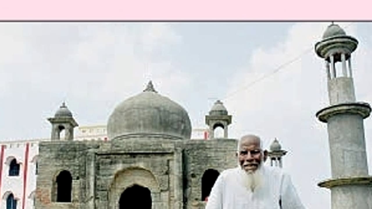 ತಾಜ್'ಮಹಲ್ ಕನಸು ಕೈಬಿಟ್ಟು ಹೆಣ್ಣುಮಕ್ಕಳ ಶಾಲೆಗೆ ಅಮರಪ್ರೇಮಿ ನೆರವು ತಾಜ್'ಮಹಲ್ ಕನಸು ಕೈಬಿಟ್ಟು ಹೆಣ್ಣುಮಕ್ಕಳ ಶಾಲೆಗೆ ಅಮರಪ್ರೇಮಿ ನೆರವು