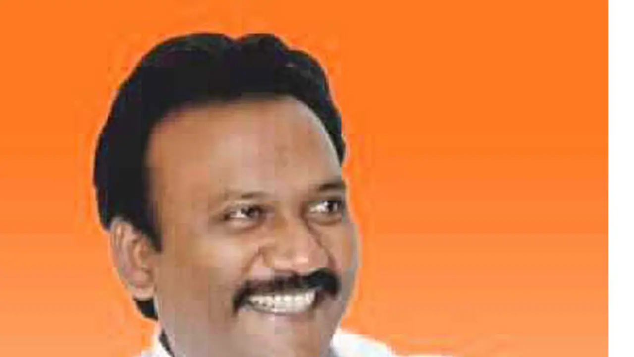 ఐటీ దాడుల ఎఫెక్ట్.. వైసీపీలో ఆమంచి..? ఐటీ దాడుల ఎఫెక్ట్.. వైసీపీలో ఆమంచి..?