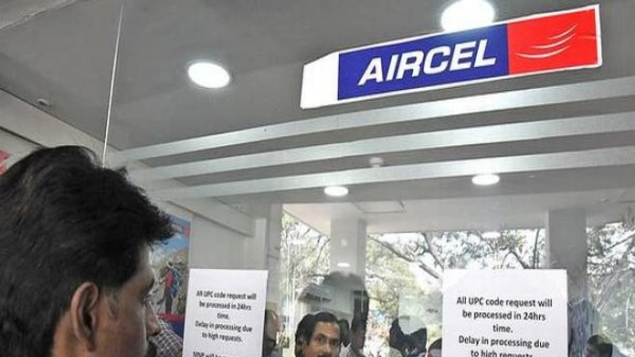 தீராத ஏர்செல் பிரச்சனை ..! வாடிக்கையாளர்களுக்கு அடித்த இடி...! தீராத ஏர்செல் பிரச்சனை ..! வாடிக்கையாளர்களுக்கு அடித்த இடி...!