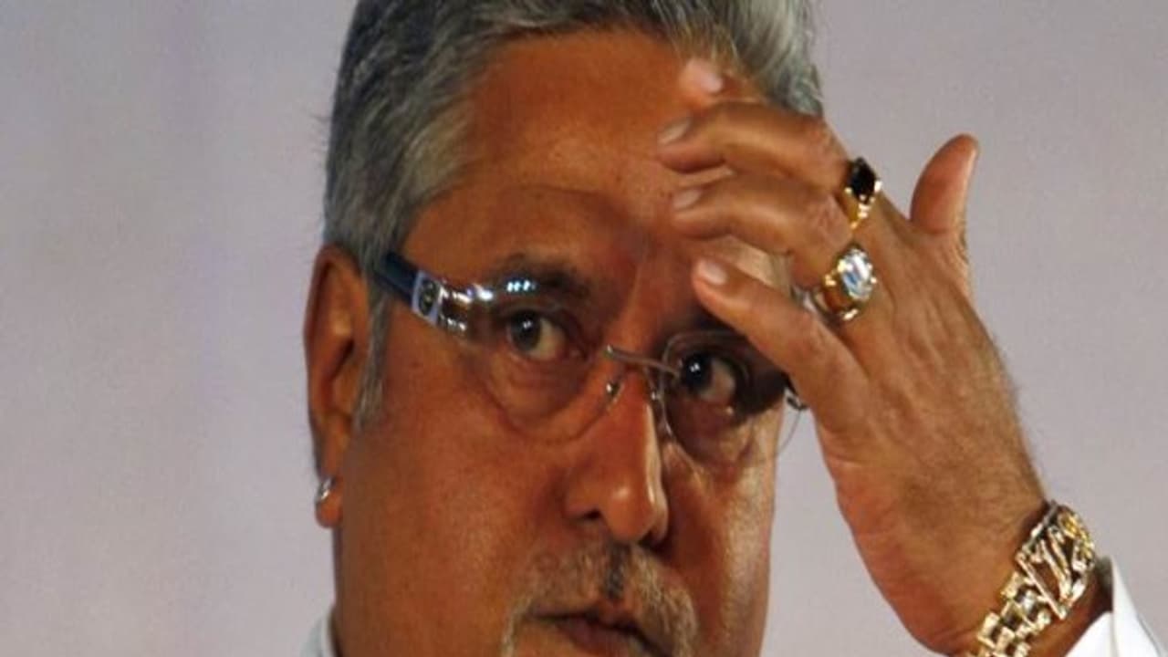 மல்லையாவை இந்தியா அழைத்து வரும் ஆவணங்கள் தாக்கல்...லண்டன் சட்ட நிறுவனத்திடம் மத்திய அரசு அளித்தது...