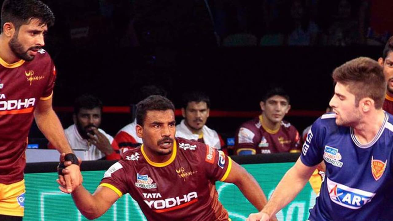 ಕಬಡ್ಡಿಯಲ್ಲಿ ಕನ್ನಡದ 'ಜೀವಾ'; ಯುವ ಆಟಗಾರರಿಗೆ ಜೀವಾ ಕಿವಿಮಾತು ಕಬಡ್ಡಿಯಲ್ಲಿ ಕನ್ನಡದ 'ಜೀವಾ'; ಯುವ ಆಟಗಾರರಿಗೆ ಜೀವಾ ಕಿವಿಮಾತು