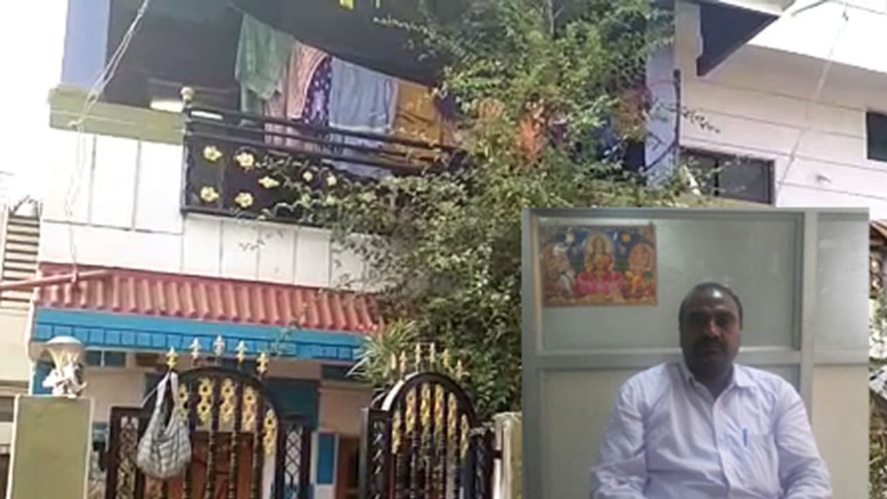 ಕೆ.ಪಿ. ನಂಜುಂಡಿಗೆ ಐಟಿ ಶಾಕ್; ಅಧಿಕಾರಿಗಳಿಗೆ ಎಸಿಬಿ ಬಿಸಿ ಕೆ.ಪಿ. ನಂಜುಂಡಿಗೆ ಐಟಿ ಶಾಕ್; ಅಧಿಕಾರಿಗಳಿಗೆ ಎಸಿಬಿ ಬಿಸಿ