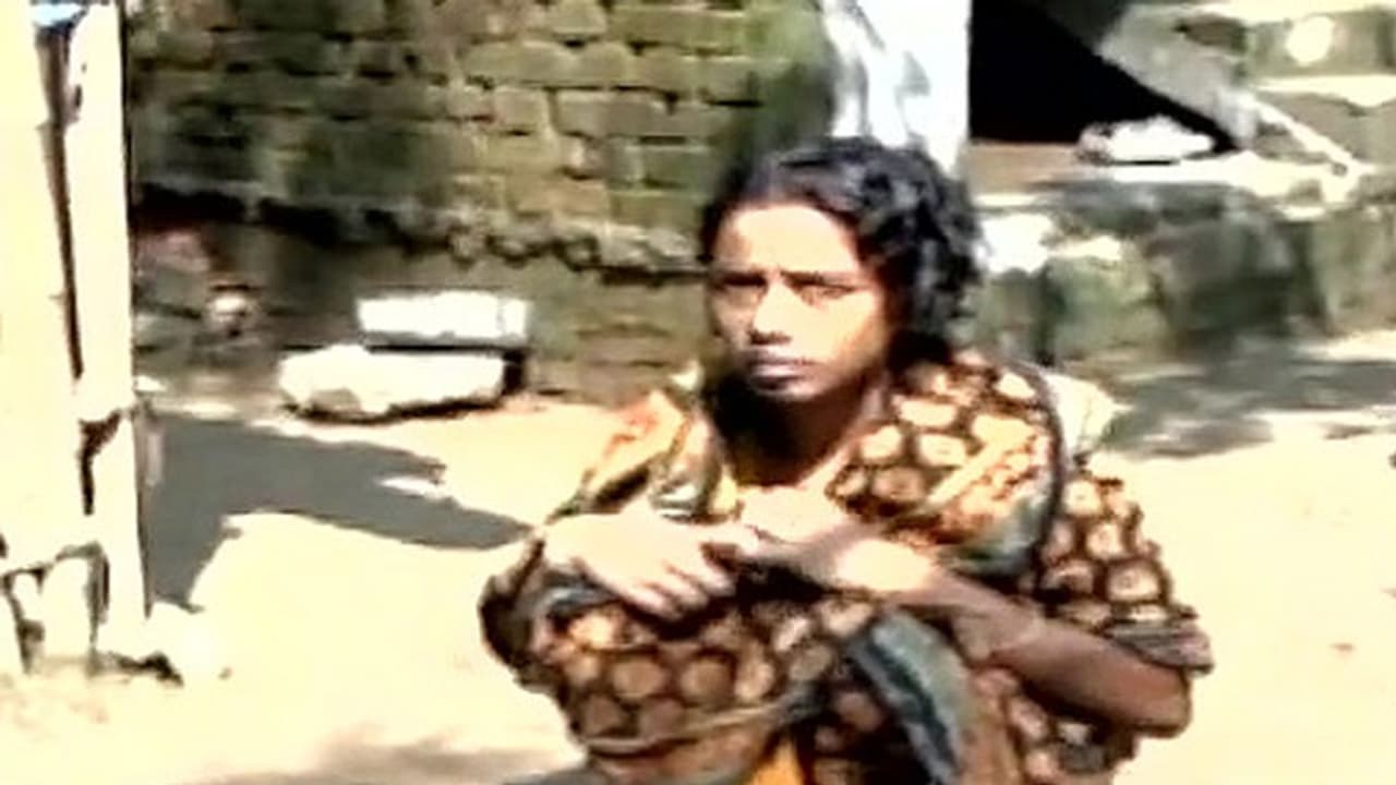 ಅಕ್ರಮ ಸಂಬಂಧದ ತಪ್ಪಿಗೆ ಅಮಾನವೀಯ ಶಿಕ್ಷೆ! ಅಕ್ರಮ ಸಂಬಂಧದ ತಪ್ಪಿಗೆ ಅಮಾನವೀಯ ಶಿಕ್ಷೆ!