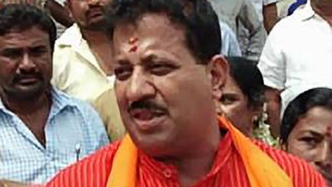 ಕಾಂಗ್ರೆಸ್‌ಗೆ ಈಗಲೇ ಅಧಿಕಾರದ ಮದ: ಶಾಸಕ ಎಸ್‌.ಆರ್‌.ವಿಶ್ವನಾಥ್‌ ವಾಗ್ದಾಳಿ