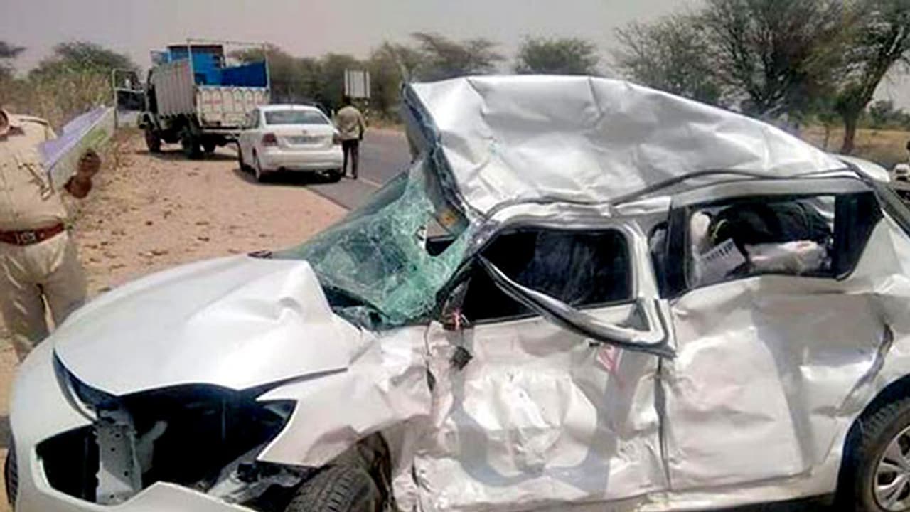 Karnataka: Four Bengaluru techies from Accenture and Infosys killed at fatal car accident on NH75 highway