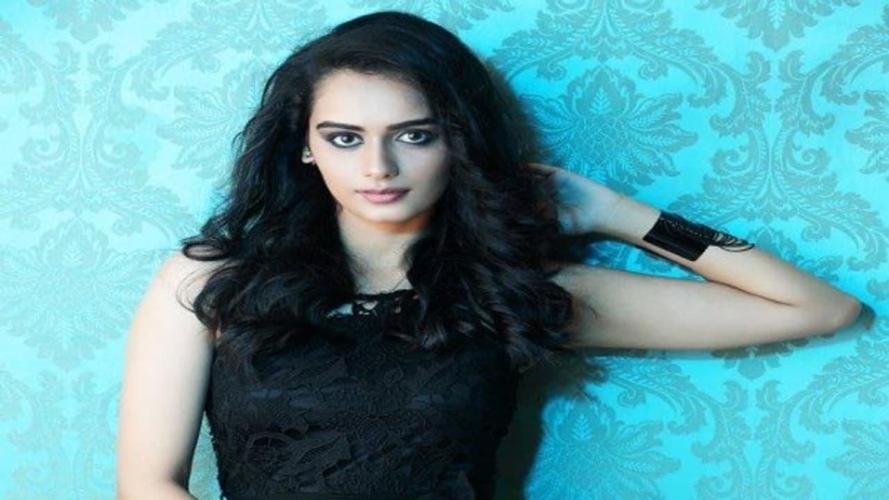 இந்த நடிகரோடு நடிக்கும் வாய்ப்பு கிடைத்தால் நிச்சயம் நடிப்பாராம் உலக அழகி மனுஷி சில்லார்... இந்த நடிகரோடு நடிக்கும் வாய்ப்பு கிடைத்தால் நிச்சயம் நடிப்பாராம் உலக அழகி மனுஷி சில்லார்...