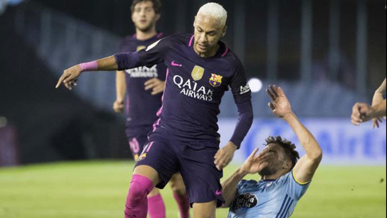 ಲಾ ಲಿಗಾ ಫುಟ್ಬಾಲ್ ಪಂದ್ಯಾವಳಿ: ಬಾರ್ಸಿಲೋನಾಕ್ಕೆ ಸೋಲು ಲಾ ಲಿಗಾ ಫುಟ್ಬಾಲ್ ಪಂದ್ಯಾವಳಿ: ಬಾರ್ಸಿಲೋನಾಕ್ಕೆ ಸೋಲು