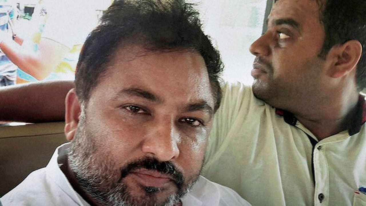 Expelled BJP leader Dayashankar Singh out on bail Expelled BJP leader Dayashankar Singh out on bail