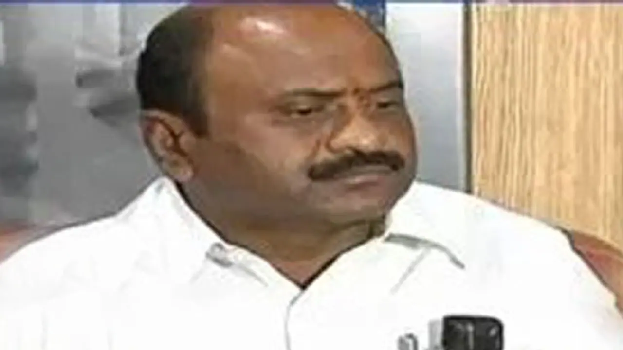 కేటీఆర్ అటు ఇటు కానివాడన్న కొండా మురళి... స్ట్రాంగ్ కౌంటరిచ్చిన ఎమ్మెల్యే ధర్మారెడ్డి