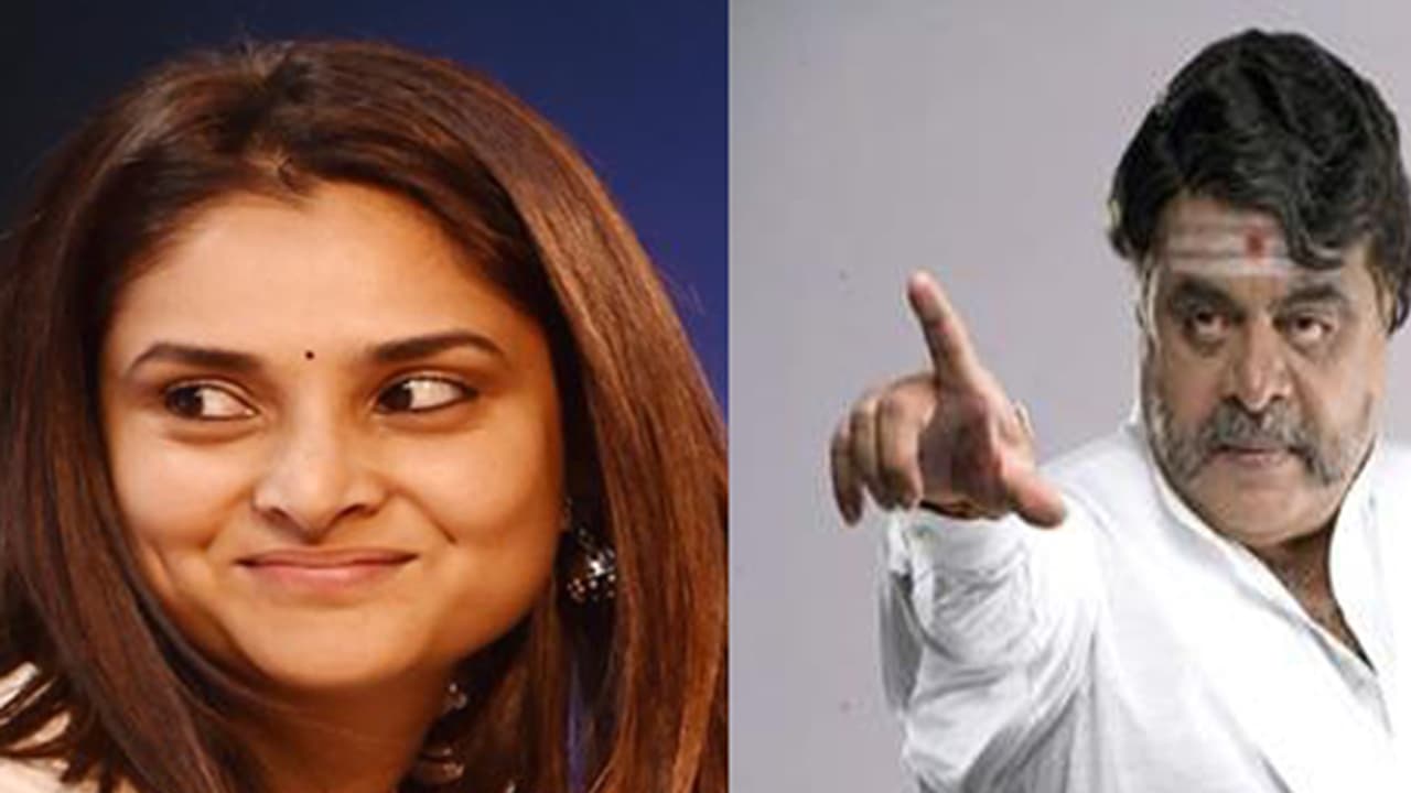 ರಾಹುಲ್ ಪ್ರವಾಸದ ವೇಳೆ ರಮ್ಯಾ –ಅಂಬರೀಶ್ ಗೈರು : ಅನುಮಾನ ಮೂಡಿಸಿದ ನಡೆ ರಾಹುಲ್ ಪ್ರವಾಸದ ವೇಳೆ ರಮ್ಯಾ –ಅಂಬರೀಶ್ ಗೈರು : ಅನುಮಾನ ಮೂಡಿಸಿದ ನಡೆ