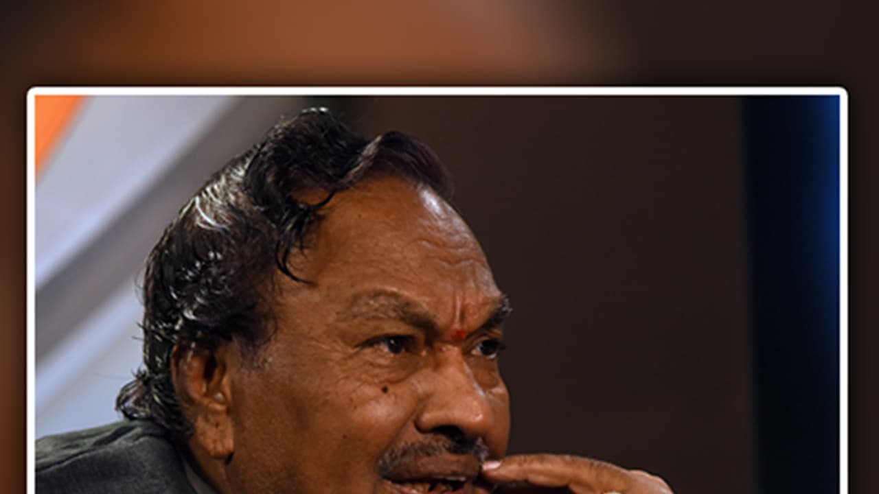 ದೋಸ್ತಿ ಸರ್ಕಾರ ಉಳಿಯಲ್ಲ, 2 ತಿಂಗಳಲ್ಲಿ ಬಿಜೆಪಿ ಅಧಿಕಾರಕ್ಕೆ ದೋಸ್ತಿ ಸರ್ಕಾರ ಉಳಿಯಲ್ಲ, 2 ತಿಂಗಳಲ್ಲಿ ಬಿಜೆಪಿ ಅಧಿಕಾರಕ್ಕೆ