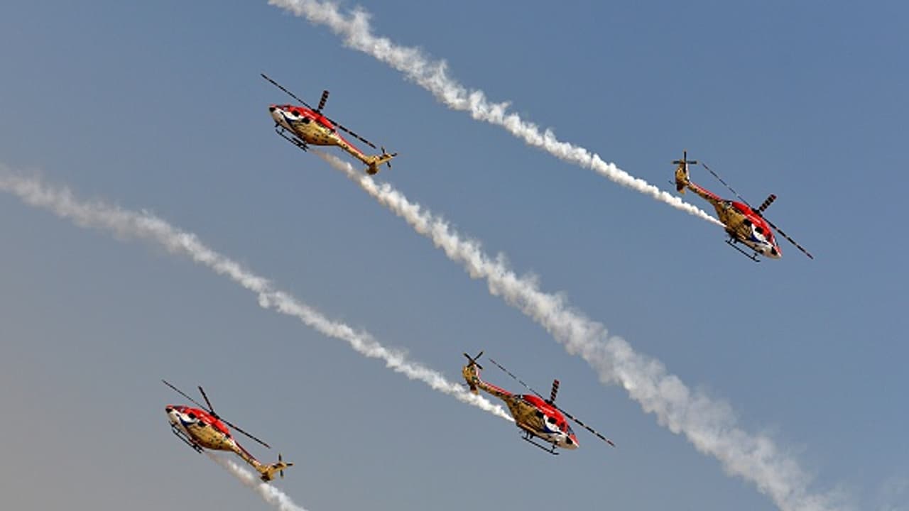 ಯಾವುದೇ ಭಯ ಬೇಡ, ಭಾನುವಾರವೂ ಏರ್ ಶೋ ಇದೆ, ಬನ್ನಿ ಕಣ್ತುಂಬಿಕೊಳ್ಳಿ ಯಾವುದೇ ಭಯ ಬೇಡ, ಭಾನುವಾರವೂ ಏರ್ ಶೋ ಇದೆ, ಬನ್ನಿ ಕಣ್ತುಂಬಿಕೊಳ್ಳಿ