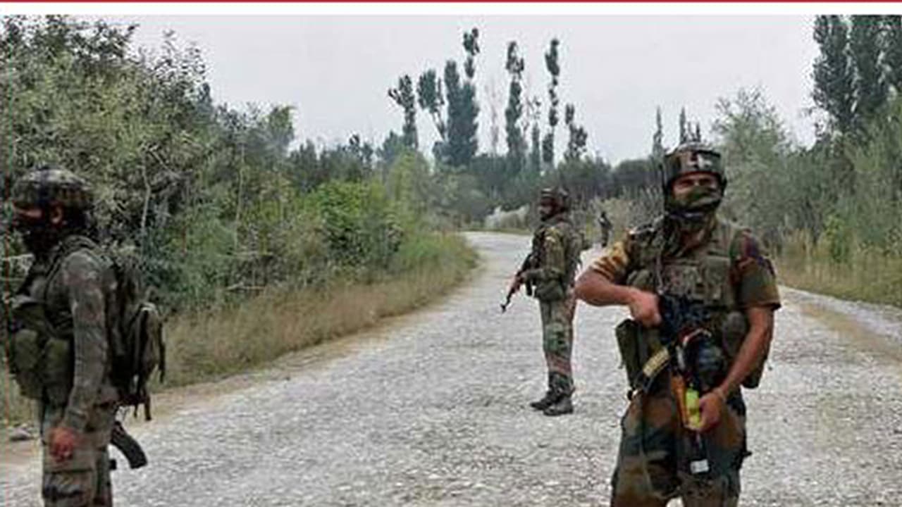 ശ്രീനഗറിൽ വീണ്ടും ഭീകരരുടെ ആക്രമണം; 29 വയസുള്ള പൊലീസുകാരനെ കൊലപ്പെടുത്തി