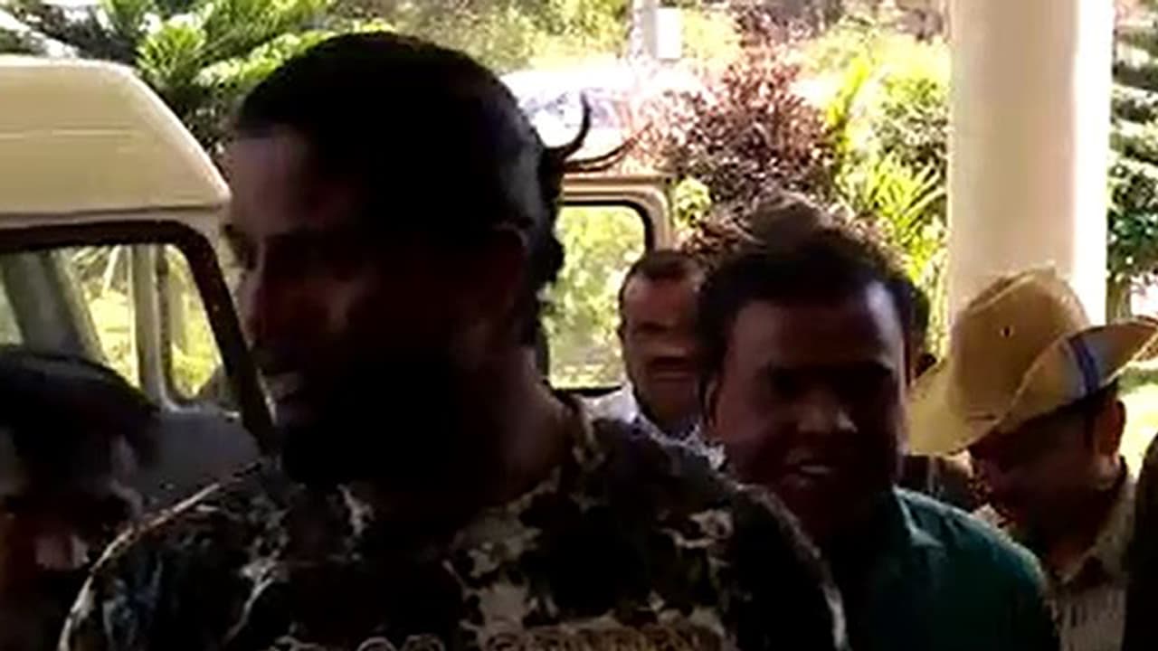 ಕಿರುತೆರೆ ನಟ ಕಿಟ್ಟಿಯನ್ನು ಪೊಲೀಸರು ಬಂಧಿಸಿದ್ದು ಏಕೆ? ಕಿರುತೆರೆ ನಟ ಕಿಟ್ಟಿಯನ್ನು ಪೊಲೀಸರು ಬಂಧಿಸಿದ್ದು ಏಕೆ?