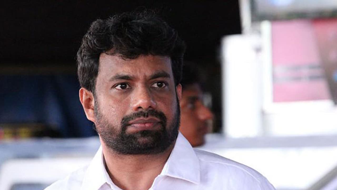 കൊവിഡ് വാക്സീന് ചലഞ്ചിലേക്ക് 1 ലക്ഷം രൂപ സംഭാവനയുമായി ജോണ് ബ്രിട്ടാസ് കൊവിഡ് വാക്സീന് ചലഞ്ചിലേക്ക് 1 ലക്ഷം രൂപ സംഭാവനയുമായി ജോണ് ബ്രിട്ടാസ്