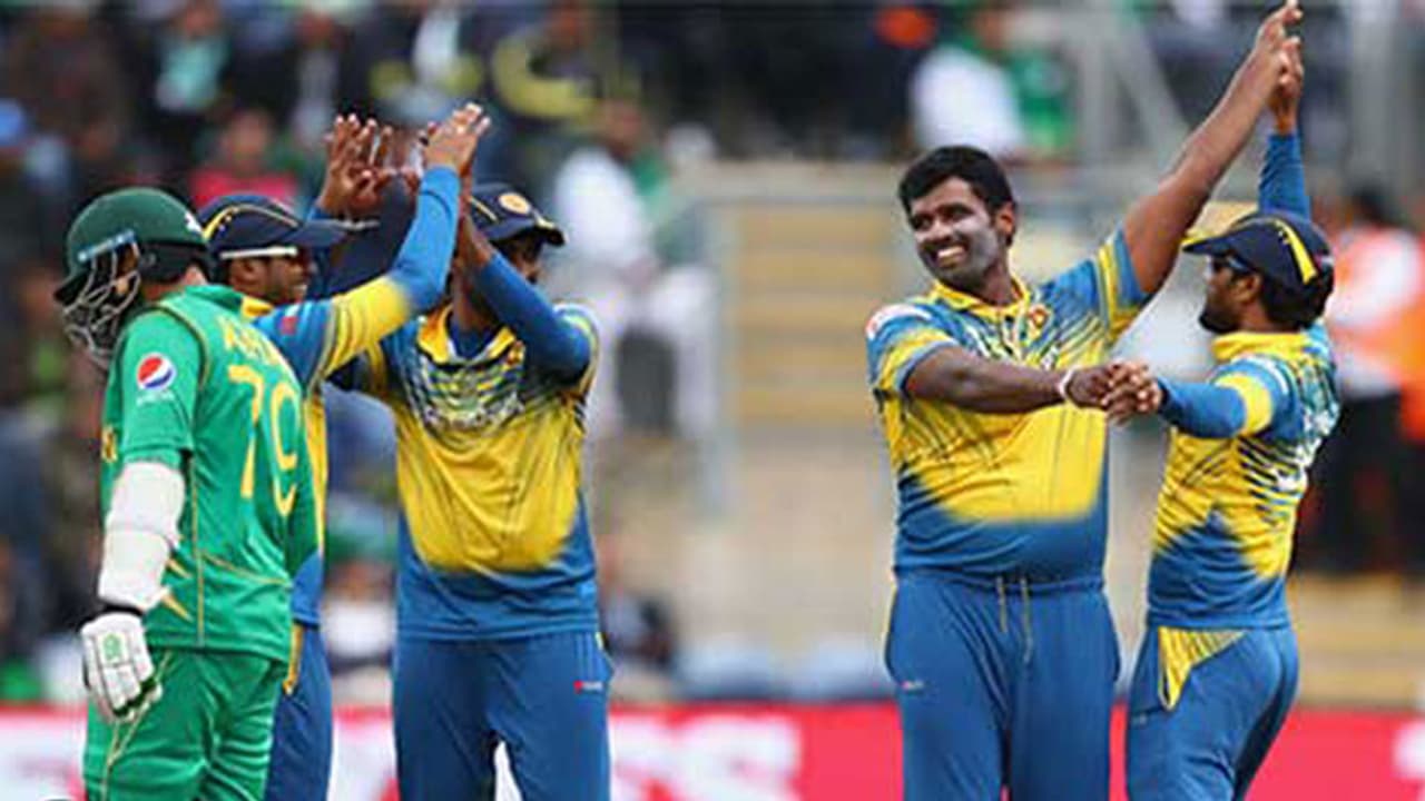 ಪಾಕ್ ಪ್ರವಾಸ ಮಾಡಲು ಹಿಂದೇಟು ಹಾಕಿದ ಲಂಕಾ..? ಪಾಕ್ ಪ್ರವಾಸ ಮಾಡಲು ಹಿಂದೇಟು ಹಾಕಿದ ಲಂಕಾ..?