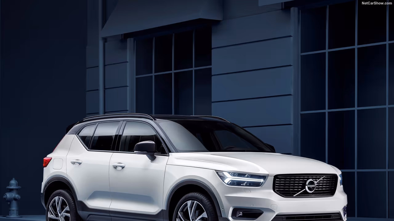 ವೋಲ್ವೋ ಕಾರುಗಳಿಗೆ ಸ್ಪೀಡ್ ಲಿಮಿಟ್ ಸುರಕ್ಷೆತೆ ಮುಖ್ಯ ಎಂದ ಕಂಪನಿ! ವೋಲ್ವೋ ಕಾರುಗಳಿಗೆ ಸ್ಪೀಡ್ ಲಿಮಿಟ್ ಸುರಕ್ಷೆತೆ ಮುಖ್ಯ ಎಂದ ಕಂಪನಿ!