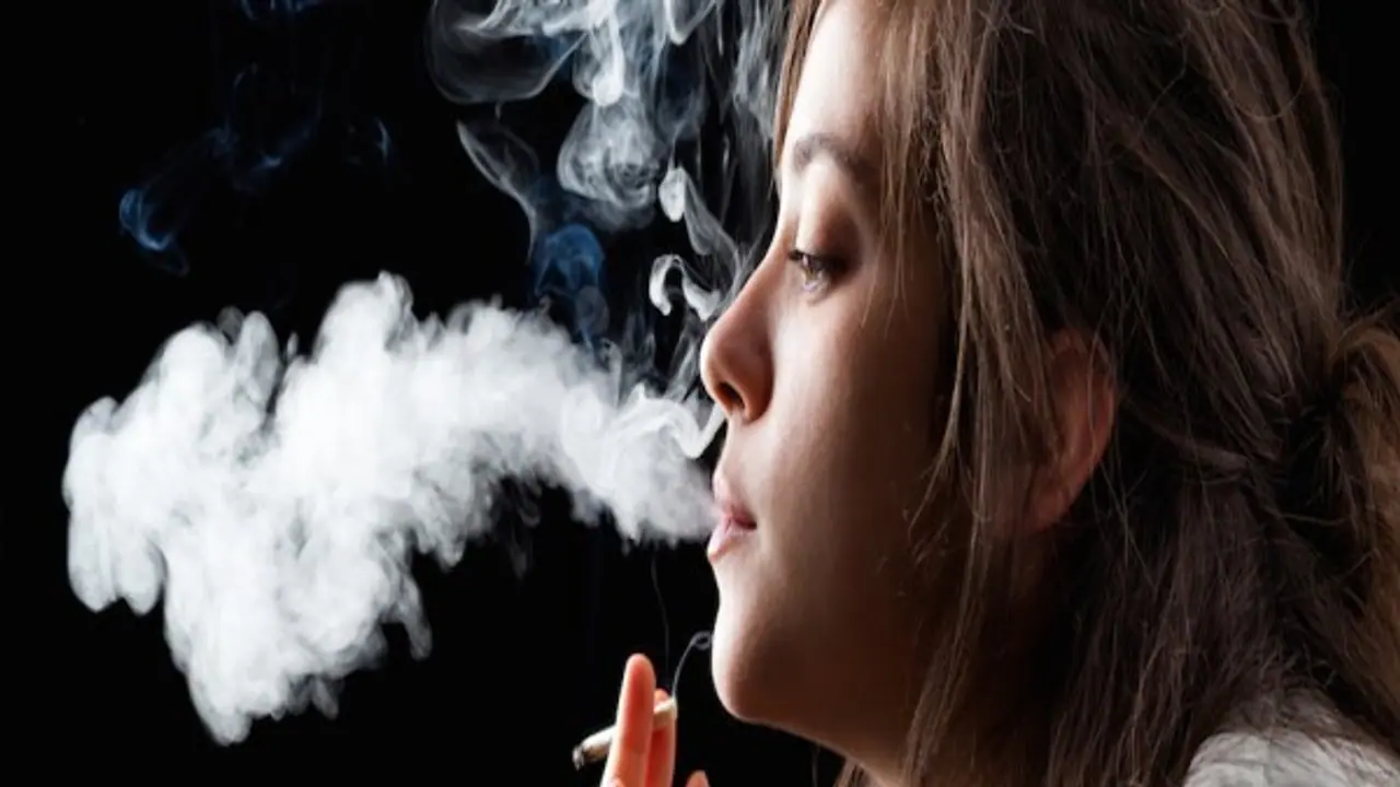 இந்த பத்து பழக்கவழக்கங்கள் உங்கள் மூளையை கடுமையாக பாதிக்கும்... இந்த பத்து பழக்கவழக்கங்கள் உங்கள் மூளையை கடுமையாக பாதிக்கும்...