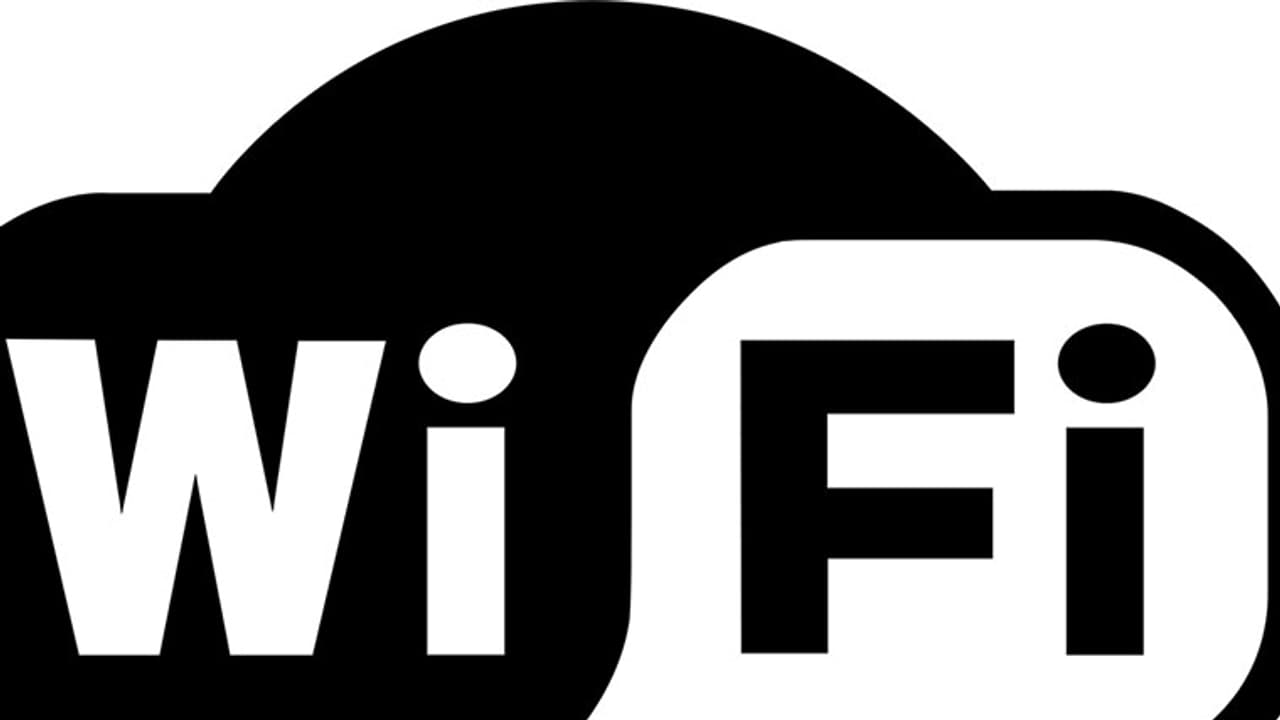 శుభవార్త.. దేశవ్యాప్తంగా లక్ష వైఫై హాట్ స్పాట్లు శుభవార్త.. దేశవ్యాప్తంగా లక్ష వైఫై హాట్ స్పాట్లు