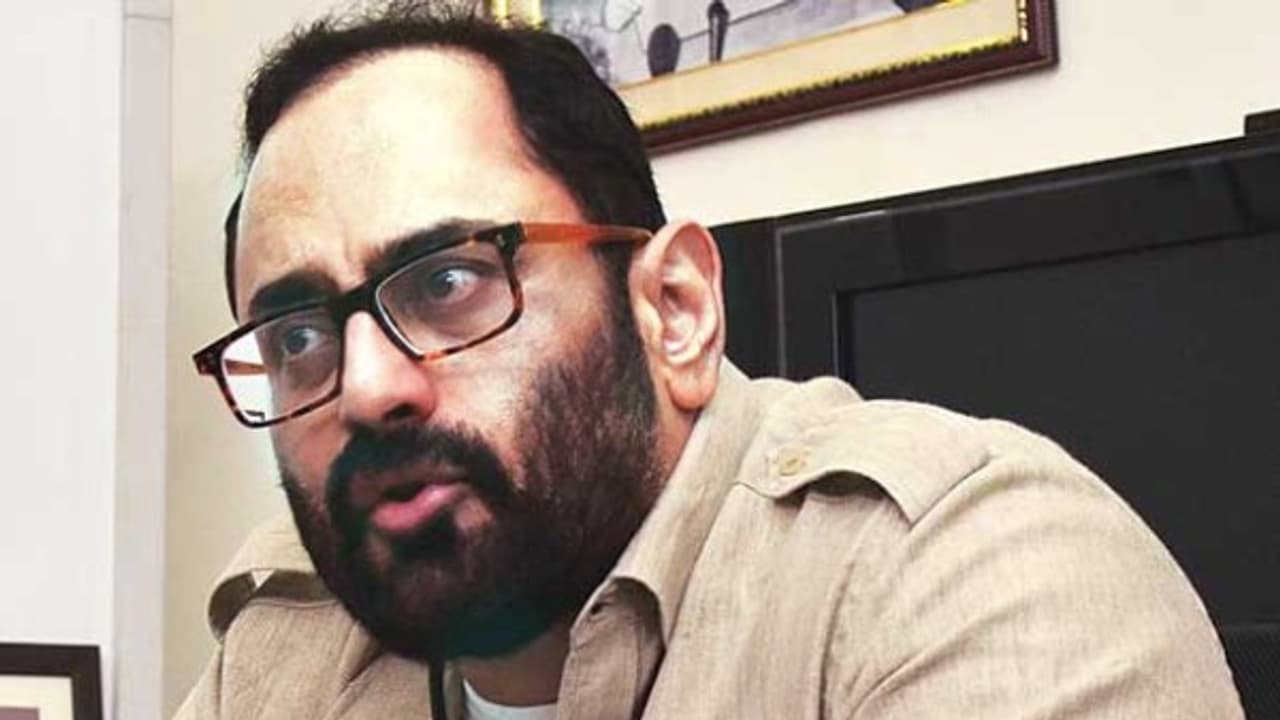 மிஸ்டர்.சித்தராமையா வேற வேலைக்கு போங்க… கர்நாடக மக்கள் குட்பை சொல்லிட்டாங்க… ரணகளம் பண்ணிய ராஜ்ய சபா எம்.பி மிஸ்டர்.சித்தராமையா வேற வேலைக்கு போங்க… கர்நாடக மக்கள் குட்பை சொல்லிட்டாங்க… ரணகளம் பண்ணிய ராஜ்ய சபா எம்.பி