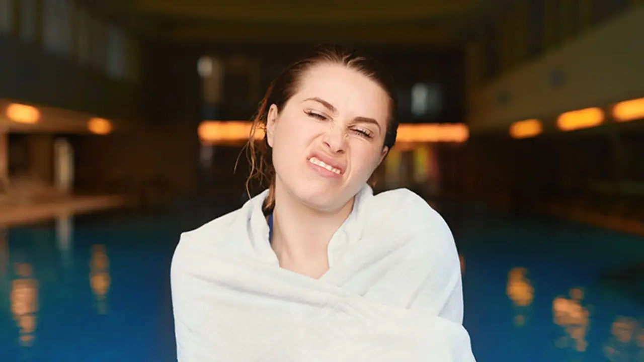 Here's why you should ditch the towel and use cotton a T shirt to dry your hair Here's why you should ditch the towel and use cotton a T shirt to dry your hair