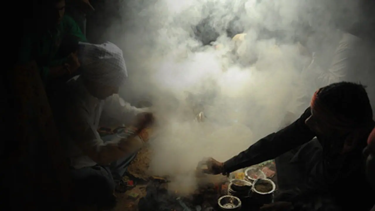 ఏపీలోని యూనివర్సిటీ ప్రాంగణంలో క్షుద్రపూజలు.. విద్యార్థుల్లో కలకలం