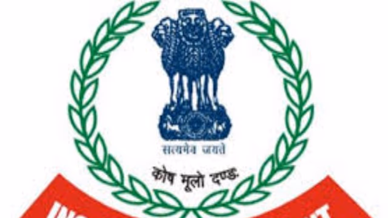 Congress, JDS face Income Tax heat as officials gather evidence on tax evasion Congress, JDS face Income Tax heat as officials gather evidence on tax evasion