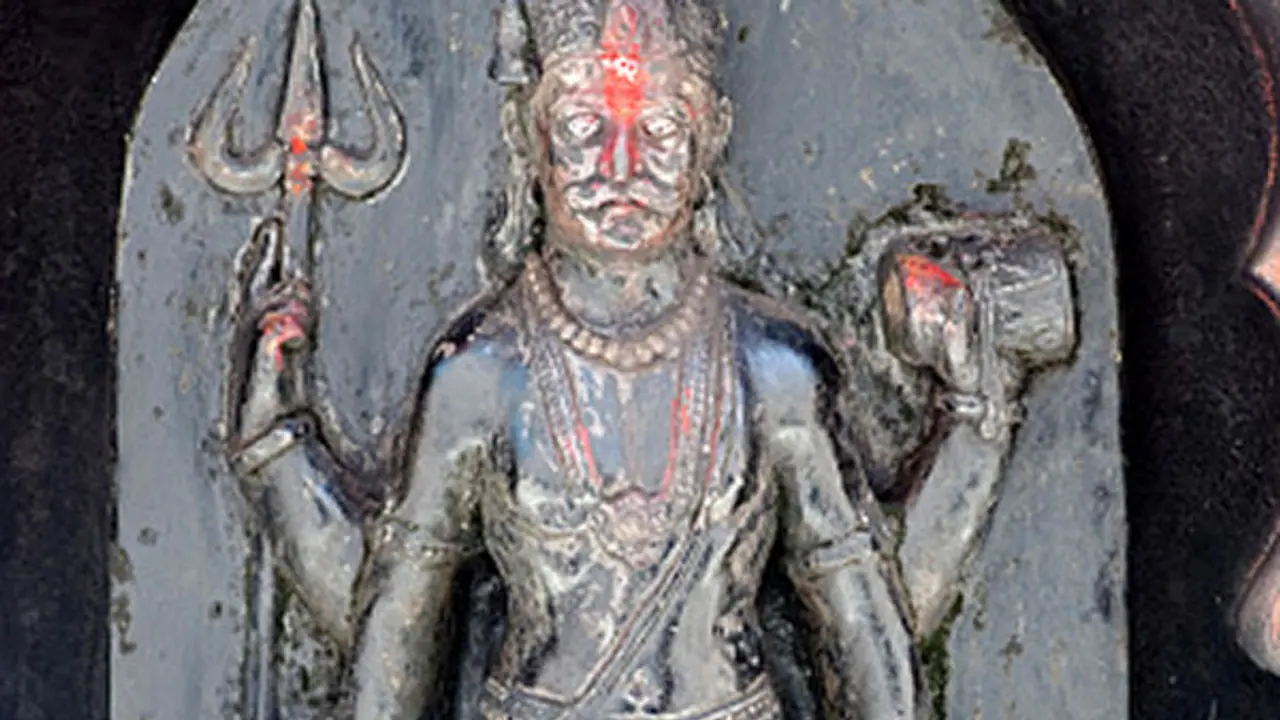 ১৪ বছর পর ভাদ্র অমাবস্যায় বিরল কাকতালীয় যোগ, ৪টি গ্রহ নিজ রাশিতে অবস্থান করছে, জেনে নিন এর প্রভাব