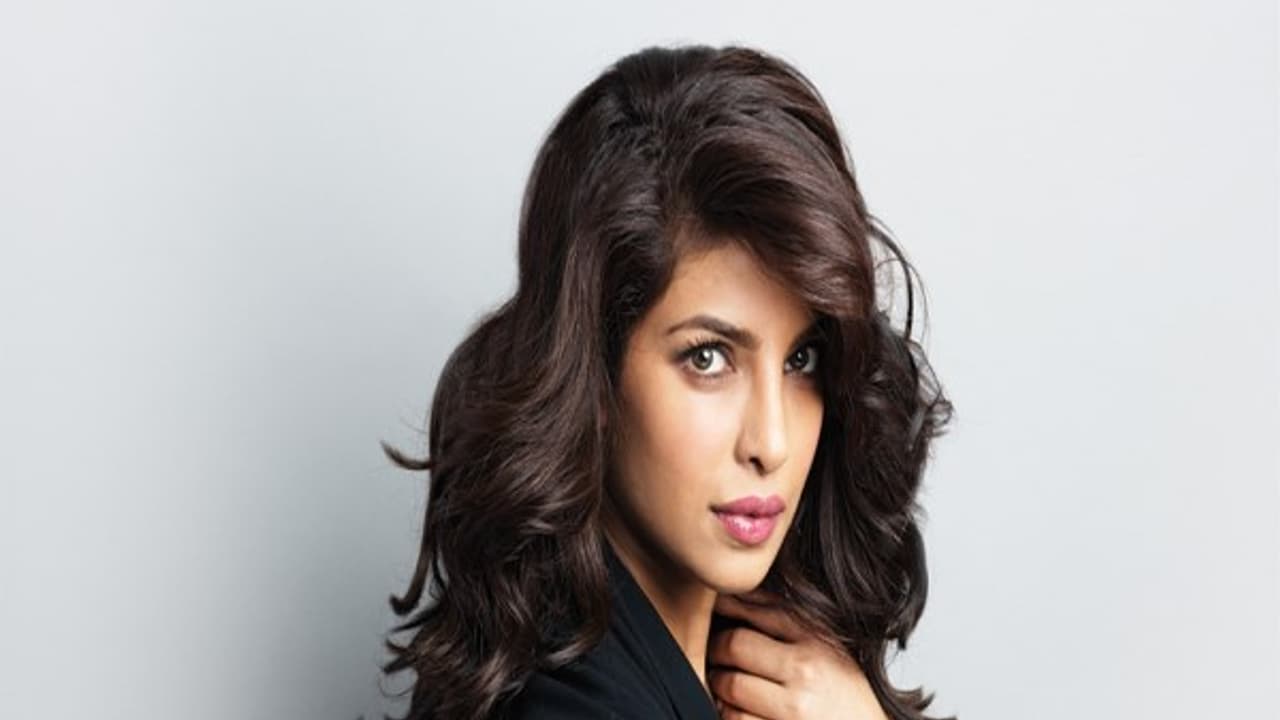 பிரியங்கா சோப்ராவை "பெரும் சிக்கலில்" மாட்டிவிட்ட ஜோதிடர்...!