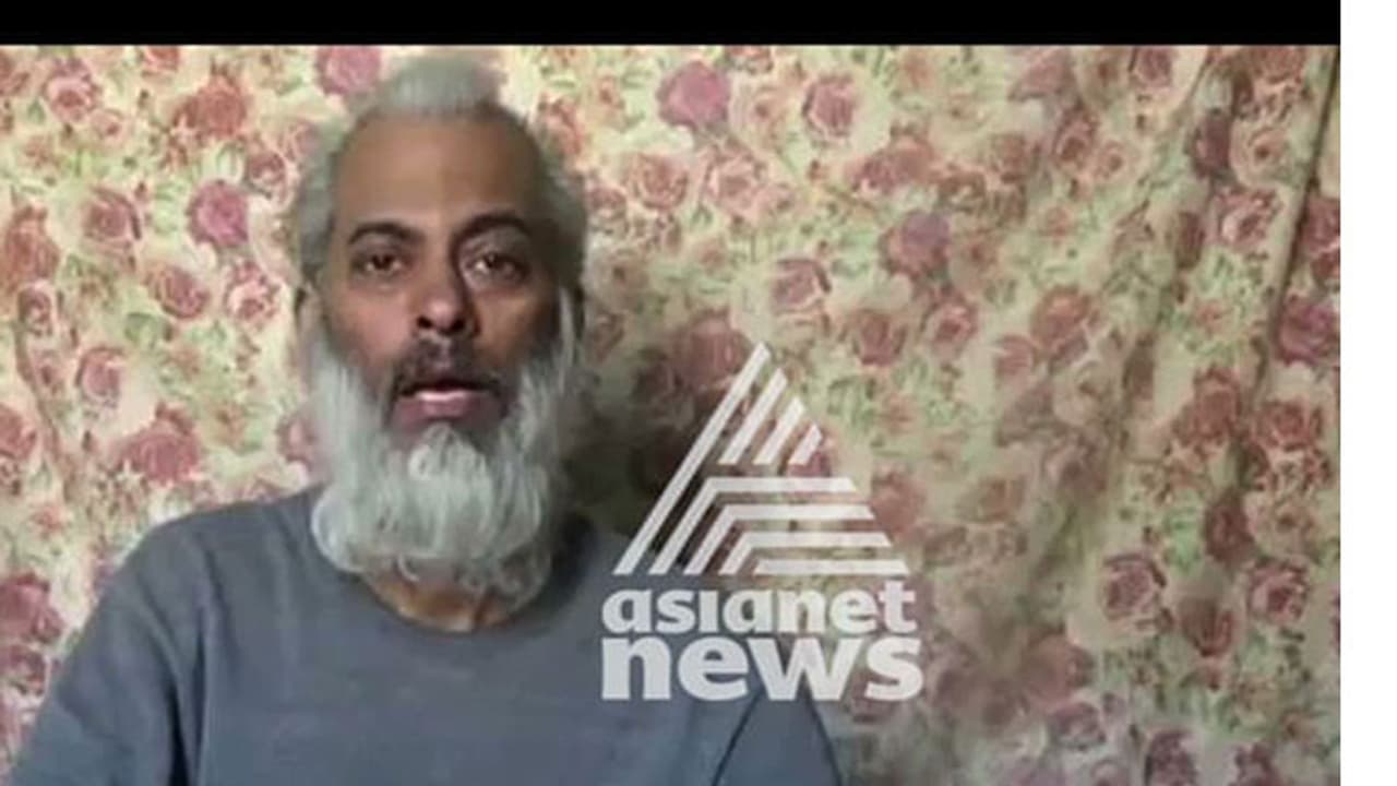 ഫാദർ ടോം ഉഴുന്നാലിന്റെ മോചനത്തിനായി കേന്ദ്രസർക്കാർ മൂന്നംഗ നിരീക്ഷണ സമിതിയെ നിയമിച്ചു ഫാദർ ടോം ഉഴുന്നാലിന്റെ മോചനത്തിനായി കേന്ദ്രസർക്കാർ മൂന്നംഗ നിരീക്ഷണ സമിതിയെ നിയമിച്ചു