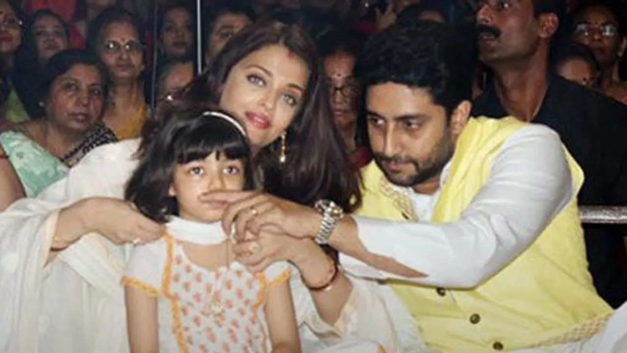 In Pics: Bachchans at Durga Pooja Pandal In Pics: Bachchans at Durga Pooja Pandal