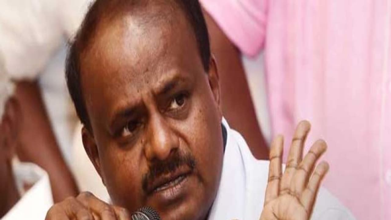 கர்நாடக சட்டப்பேரவை நம்பிக்கை வாக்கெடுப்பில் குமாரசாமி வெற்றி கர்நாடக சட்டப்பேரவை நம்பிக்கை வாக்கெடுப்பில் குமாரசாமி வெற்றி