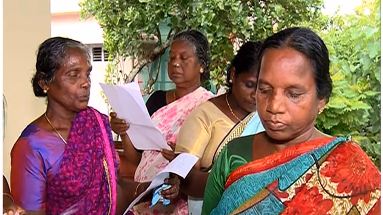 Kudumbashree goes digital as govt unveils Shreshta scheme Kudumbashree goes digital as govt unveils Shreshta scheme