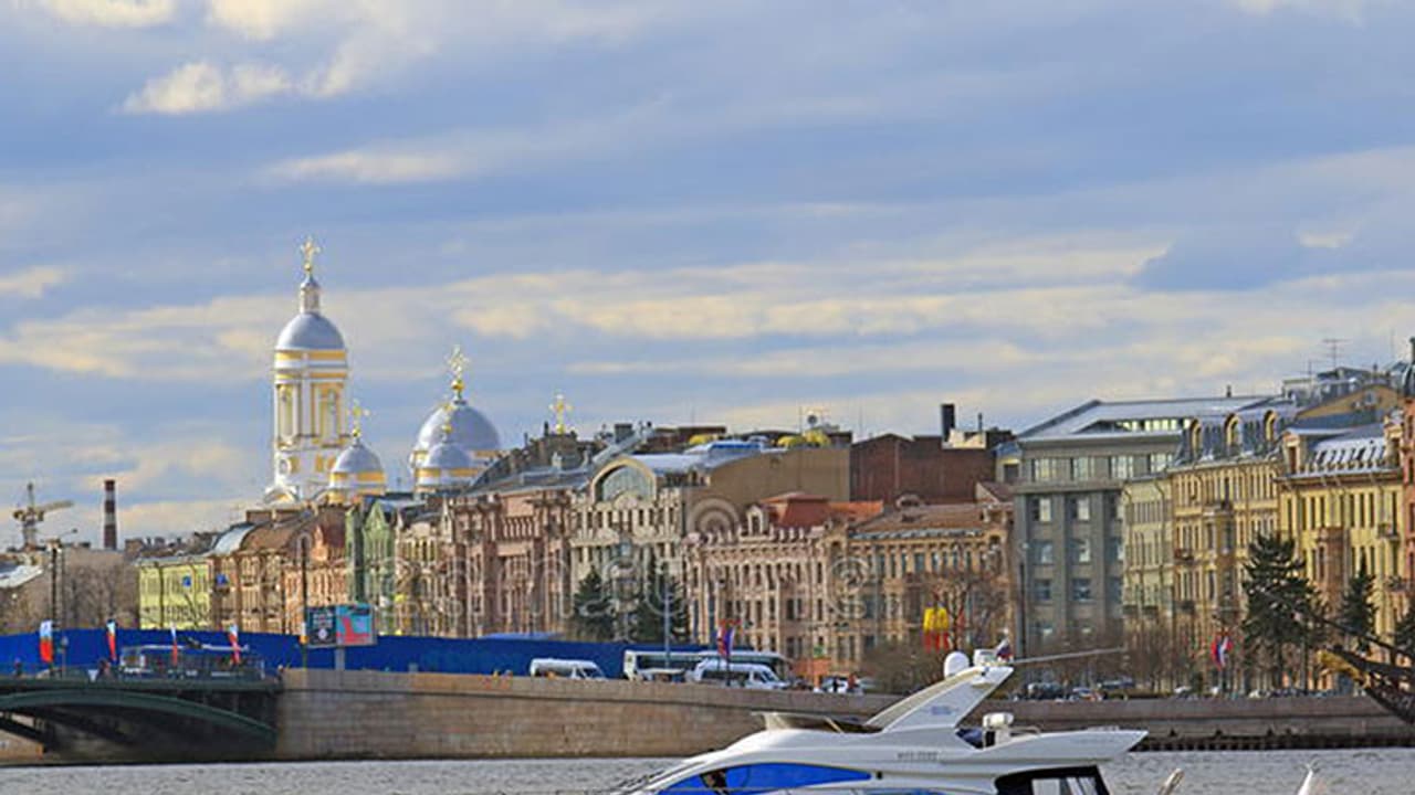 ഫുട്ബോള് മാത്രമല്ല; പവർബോട്ട് റെയ്സും റഷ്യക്കാര്ക്ക് പ്രിയം ഫുട്ബോള് മാത്രമല്ല; പവർബോട്ട് റെയ്സും റഷ്യക്കാര്ക്ക് പ്രിയം