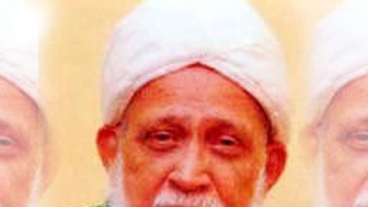 ചെമ്പരിക്ക ഖാസിയുടെ മരണം: ഞെട്ടിക്കുന്ന വെളിപ്പെടുത്തലുമായി ശബ്ദരേഖ പുറത്ത് ചെമ്പരിക്ക ഖാസിയുടെ മരണം: ഞെട്ടിക്കുന്ന വെളിപ്പെടുത്തലുമായി ശബ്ദരേഖ പുറത്ത്