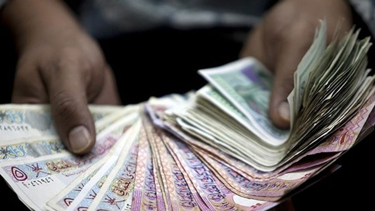 പ്രവാസികള്ക്ക് സന്തോഷം; വിനിമയ നിരക്ക് വീണ്ടും ഉയര്ന്നു, രണ്ടാഴ്ചക്കുള്ളിലെ ഏറ്റവും ഉയര്ന്ന നിരക്കില് പ്രവാസികള്ക്ക് സന്തോഷം; വിനിമയ നിരക്ക് വീണ്ടും ഉയര്ന്നു, രണ്ടാഴ്ചക്കുള്ളിലെ ഏറ്റവും ഉയര്ന്ന നിരക്കില്