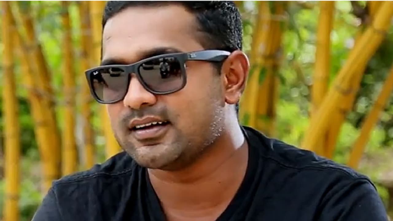 ഓമനക്കുട്ടന് വിജയിക്കുമ്പോള് അതൊരു ധൈര്യമാണ്: ആസിഫ് അലി ഓമനക്കുട്ടന് വിജയിക്കുമ്പോള് അതൊരു ധൈര്യമാണ്: ആസിഫ് അലി