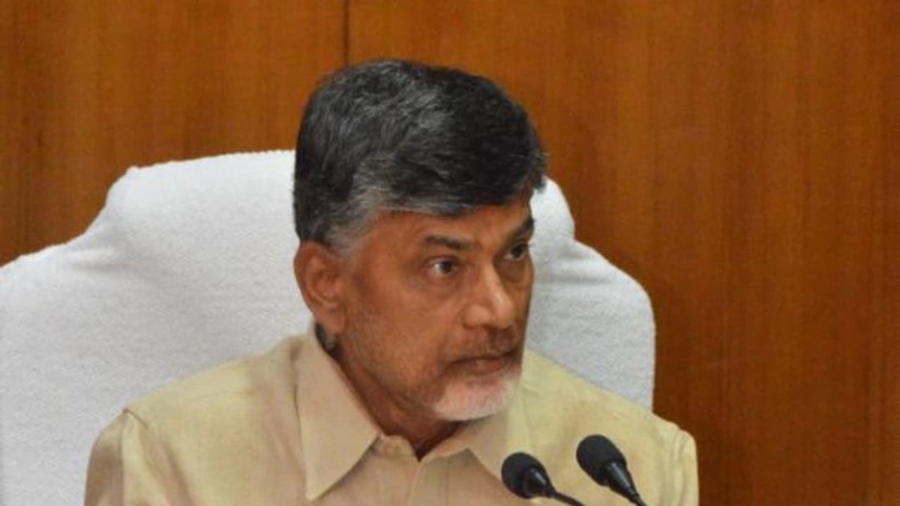 கொசு வளர்த்தால் சிறை தண்டனை..! ஆந்திர முதல்வர் அதிரடி..! கொசு வளர்த்தால் சிறை தண்டனை..! ஆந்திர முதல்வர் அதிரடி..!