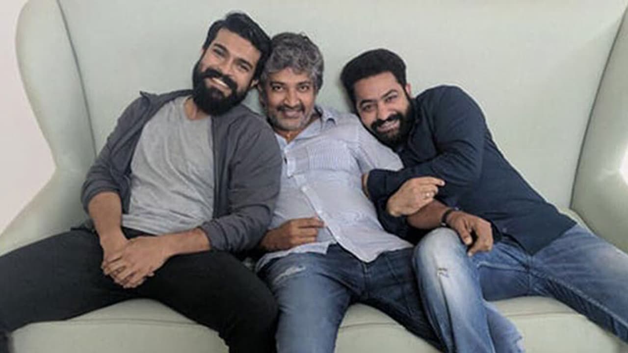 #RRR సినిమాకి రైటర్ విజయేంద్రప్రసాద్ కాదట #RRR సినిమాకి రైటర్ విజయేంద్రప్రసాద్ కాదట