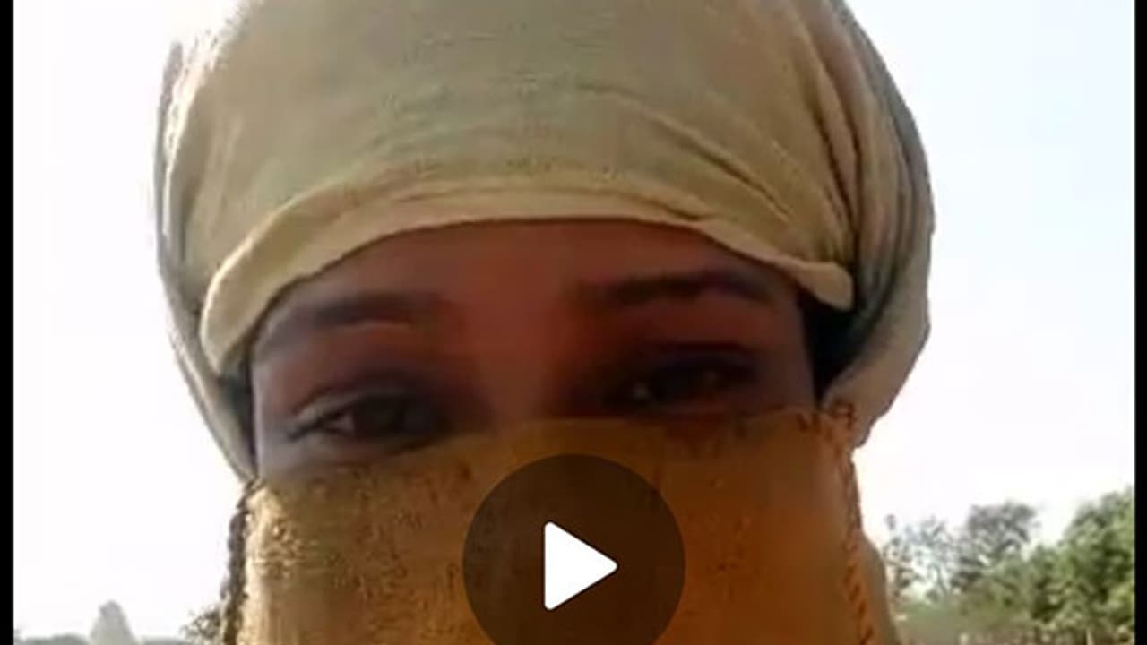 యోగి వాట్సాప్ మెసేజ్ లపై హారిక ఏం చెప్పిందంటే (వీడియో) యోగి వాట్సాప్ మెసేజ్ లపై హారిక ఏం చెప్పిందంటే (వీడియో)