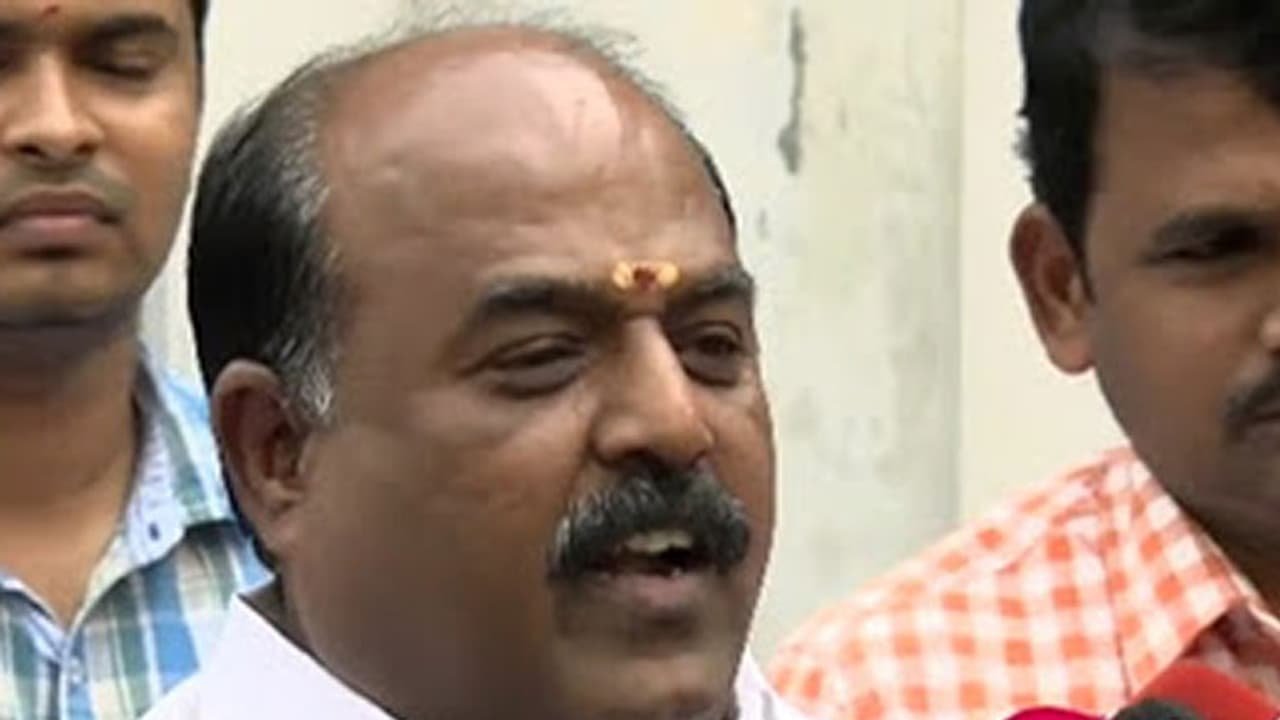 AIADMK MLA leaves party red faced, points out its incompetence in public AIADMK MLA leaves party red faced, points out its incompetence in public