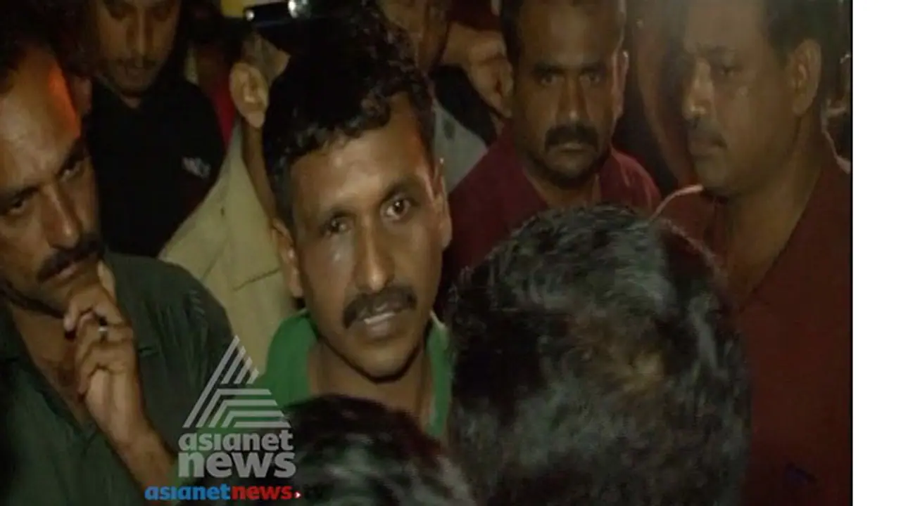 Police officer falls victim to moral policing in Kerala Police officer falls victim to moral policing in Kerala