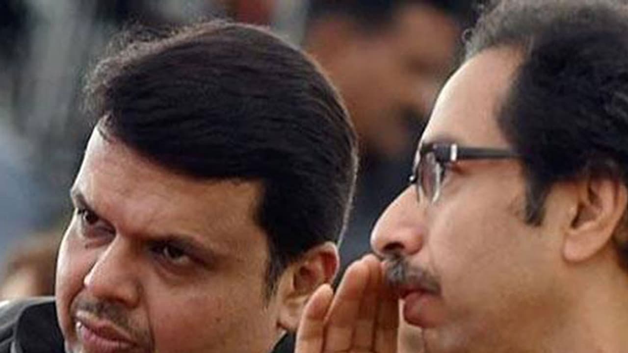 പാൽഘർ ഉപതെരഞ്ഞെടുപ്പ്; ജയം ഉറപ്പിക്കാൻ ബിജെപി, വിജയപ്രതീക്ഷയിൽ ശിവസേന പാൽഘർ ഉപതെരഞ്ഞെടുപ്പ്; ജയം ഉറപ്പിക്കാൻ ബിജെപി, വിജയപ്രതീക്ഷയിൽ ശിവസേന