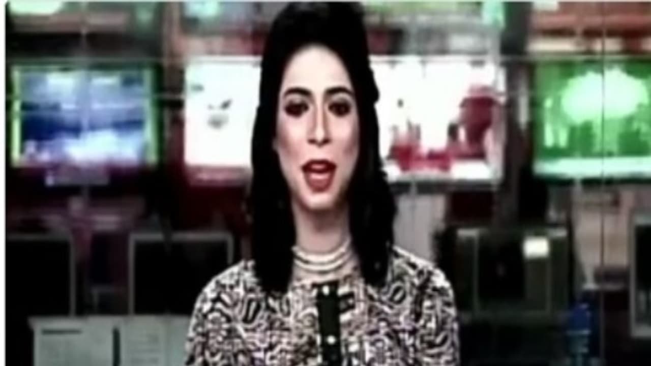 தொலைக்காட்சியில் செய்தி வாசிப்பாளரான திருநங்கை...! தொலைக்காட்சியில் செய்தி வாசிப்பாளரான திருநங்கை...!