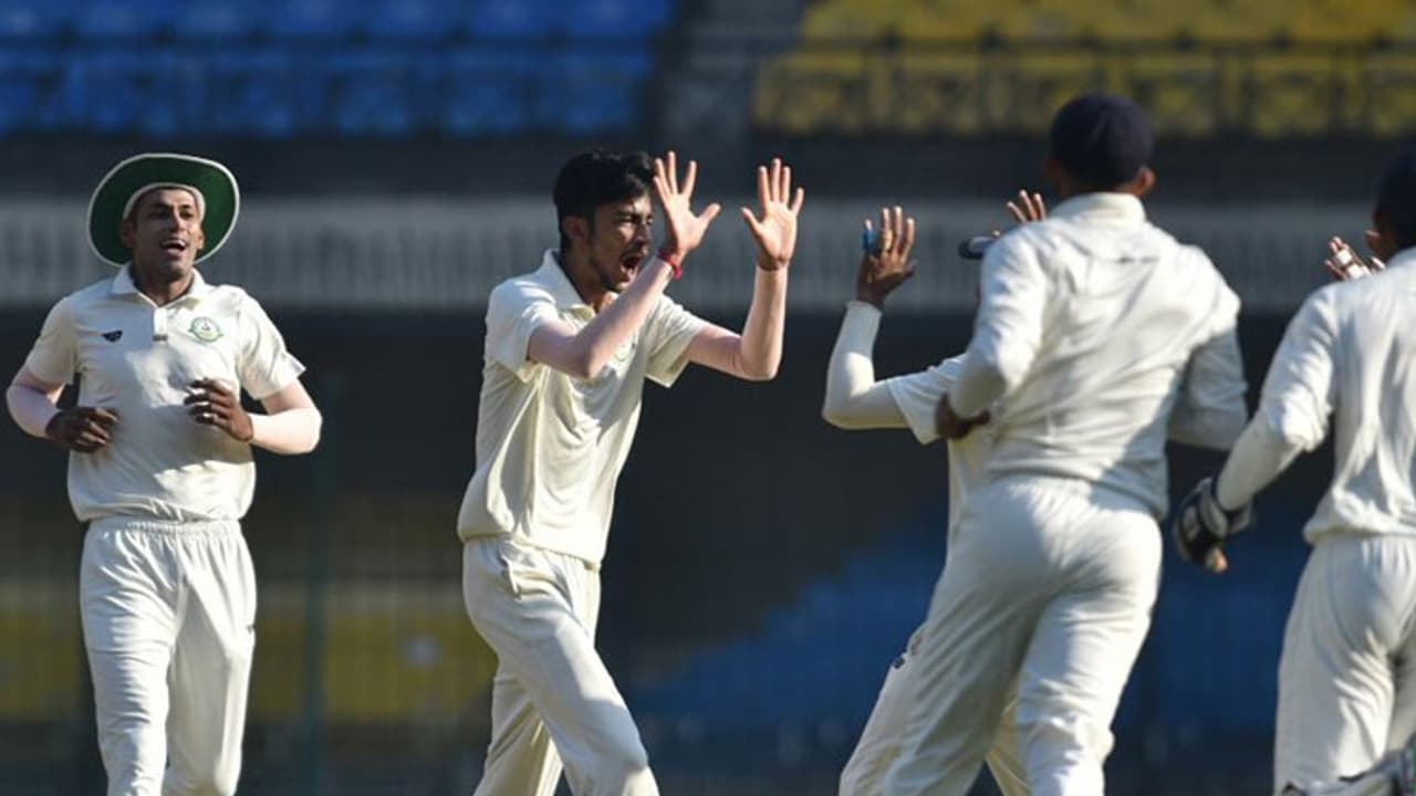 ಮತ್ತೆ ಮಿಂಚಿದ ಗುರ್ಬಾನಿ; ಡೆಲ್ಲಿಗೆ ಸವಾಲಾದ ಜಾಫರ್ ಮತ್ತೆ ಮಿಂಚಿದ ಗುರ್ಬಾನಿ; ಡೆಲ್ಲಿಗೆ ಸವಾಲಾದ ಜಾಫರ್