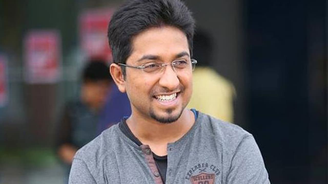 അഭിനന്ദനം കൂടിപ്പോയോ എന്നുപറഞ്ഞേക്കും, പക്ഷേ സത്യസന്ധമായ അഭിപ്രായമാണ്: വിനീത് ശ്രീനിവാസന്‍