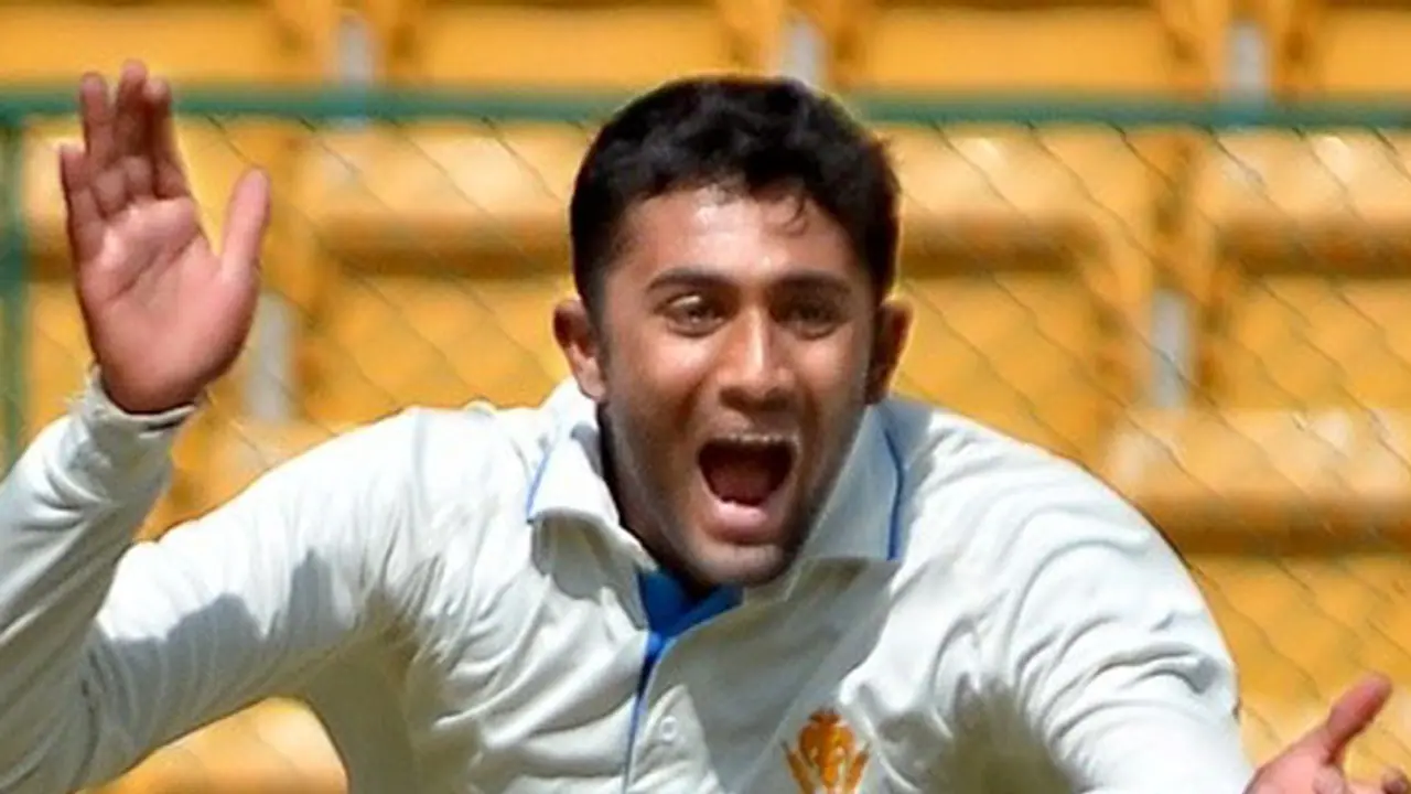 ರಣಜಿ ಕ್ರಿಕೆಟ್: ಕರ್ನಾಟಕದ ದಾಳಿಗೆ ತತ್ತರಿಸಿದ ಬಿಹಾರ ರಣಜಿ ಕ್ರಿಕೆಟ್: ಕರ್ನಾಟಕದ ದಾಳಿಗೆ ತತ್ತರಿಸಿದ ಬಿಹಾರ